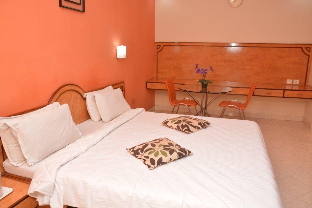 ארודה Hotel Balaji Residency מראה חיצוני תמונה